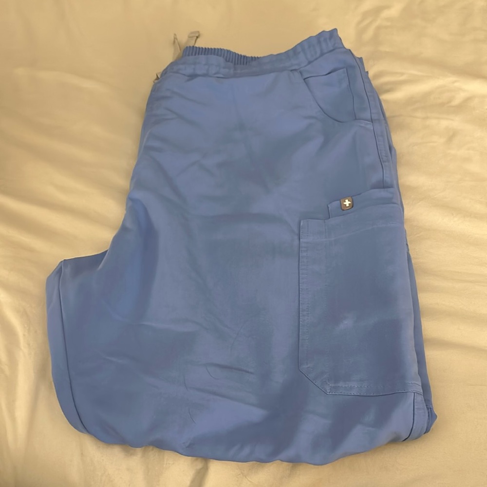 Figs Livingston Light Blue Scrub Pants- XXL, good condition